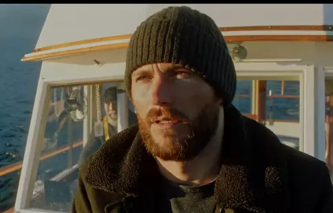 Filme la TV azi, 19 decembrie 2023: „Trezit la realitate”, „Vanilla Sky - Deschide ochii”, „Șoimul Maltez”