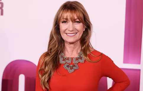 Jane Seymour arată senzațional la 73 de ani. Actrița a dezvăluit trucurile la care apelează pentru a se menține în formă