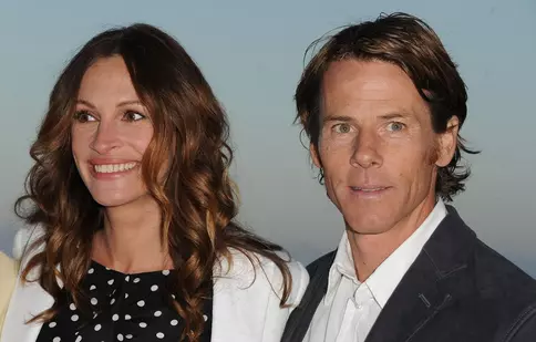 Julia Roberts și soțul ei, Danny Moder, adevărul despre căsnicia lor. Cum au reușit să treacă pentru neînțelegerile dintre ei