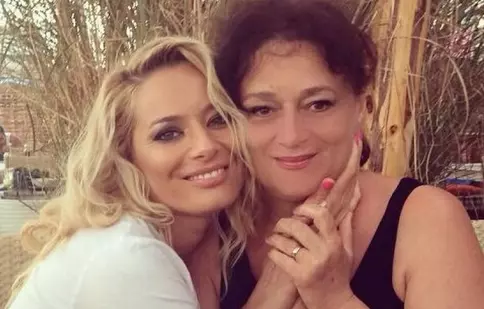Laura Cosoi, mesaj dureros în amintirea mamei: „Așa ar fi fost de ziua ta”. Ligia s-a luptat ani la rând cu o boală necruțătoare