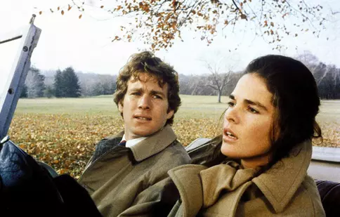 „Love Story”, moștenirea lui Ryan O'Neal. Regretatul actor a învățat să patineze pentru rolul din acest film-cult