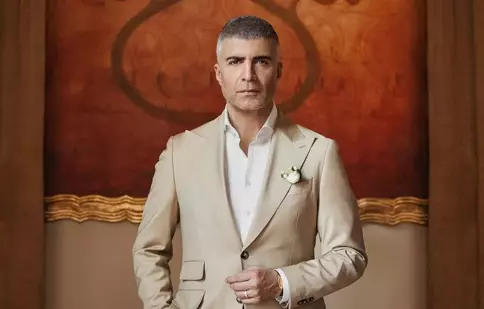 Ce mai face Özcan Deniz. Actorul a revenit pe micile ecrane turcești într-un serial controversat