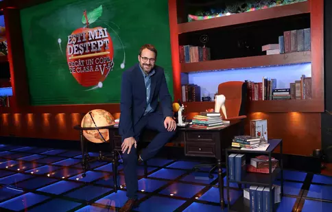Andrei Aradits revine cu „Ești mai deștept decât un copil de clasa a V-a?”, sezonul 2. Antena 1 a anunțat noua dată a premierei