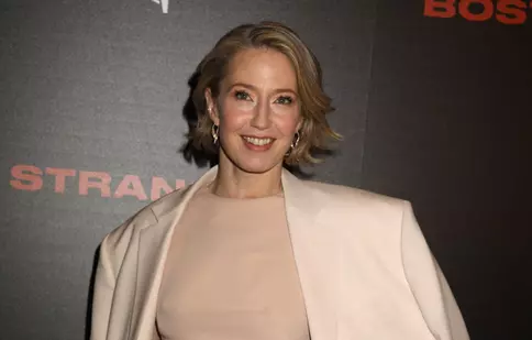 Carrie Coon va juca în sezonul al treilea din „Lotusul alb”. Ce se știe despre noile episoade
