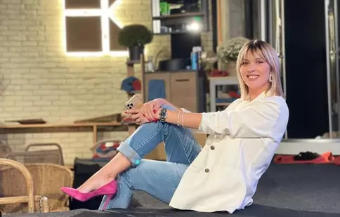 Diana Dumitrescu, schimbare radicală de look. Nici fanii nu o mai recunosc. „Este minunat. Îmi permit să ies nemachiată”
