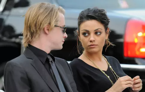 20 de vedete despre care sigur ai uitat că au avut o relație amoroasă. Mila Kunis și Macaulay Culkin au format un cuplu