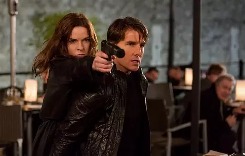 Filme la TV azi, 28 februarie 2024: „Misiune: Imposibilă. Națiunea secretă”, „Miami Vice”, „Spectacol mortal”, „Maestrul grădinar”