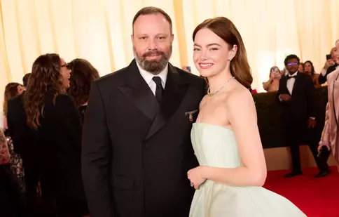 „Sărmane creaturi”, premiat cu patru Oscaruri la ediția 2024. Filmul regizat de Yorgos Lanthimos, cu Emma Stone în rol principal, al doilea câștigător important al serii