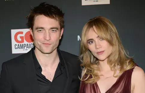 Suki Waterhouse și Robert Pattinson au devenit părinți. Primele imagini cu bebelușul cuplului