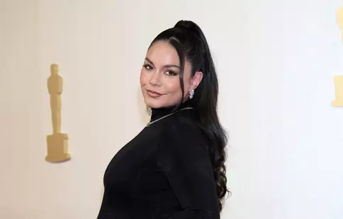 Vanessa Hudgens a născut! Primele imagini cu bebelușul
