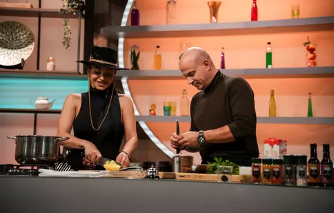 Giulia și Vlad Huidu vin la Chefi la cuțite 2024, sezonul 13. Ce alți invitați speciali vin în fața juraților
