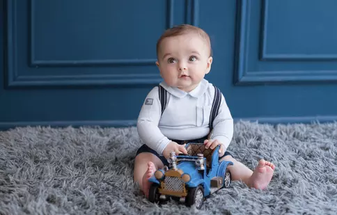 Criterii după care ar trebui să alegi salopetele overall pentru copii