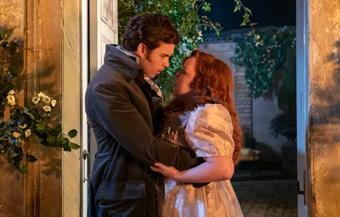 Cele mai urmărite producții Netflix din prima jumătate a anului. Care e miniseria care a bătut „Bridgerton”