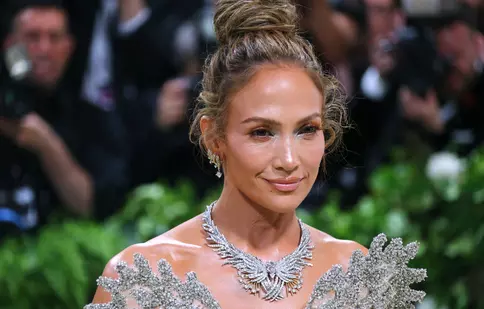 Jennifer Lopez, un nou eveniment monden fără Ben Affleck. Actrița nu a renunțat încă la verighetă