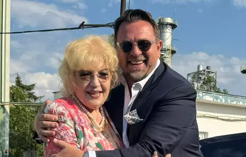 Cum arată astăzi, la 74 de ani, Corina Chiriac. Cântăreața s-a pozat cu Horia Brenciu