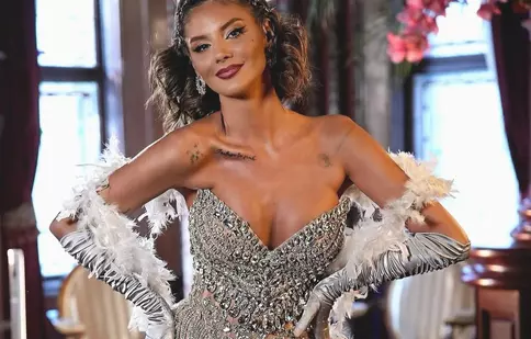 Ramona Olaru, vacanță cu soare și nisip fin în Spania. A făcut parada modei și și-a etalat silueta în costume de baie minuscule