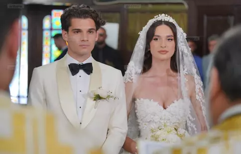 Ianis Hagi și Elena Tănase s-au căsătorit. Au petrecut până în zori alături de invitați la Palatul Știrbey. Imagini de la nuntă