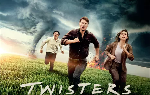 În căutarea furtunii perfecte: „Tornade”/„Twisters”, cu Daisy Edgar-Jones și Glen Powell, intră pe marile ecrane 