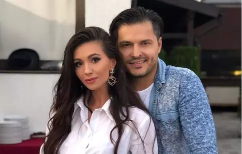 Liviu Vârciu și Anda Călin s-au căsătorit după opt ani de relație. Artistul a purtat un costum inedit în ziua nunții