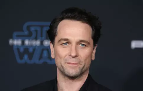 Matthew Rhys și Claire Danes vor juca în miniseria „The Beast in Me”. Ce știm până acum despre viitoarea producție Netflix