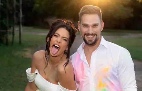 Oana Moșneagu și Vlad Gherman au împlinit un an de căsătorie. Ce mesaj superb i-a scris actorul: „Ăștia suntem noi!”