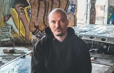 Puya își face debutul în actorie. „Transilvanian Ninja” este filmul în care va juca. Poveste, distribuție, dată de lansare