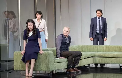Invitație la teatru: HEDDA GABLER, în regia lui Thomas Ostermeier, la TNB