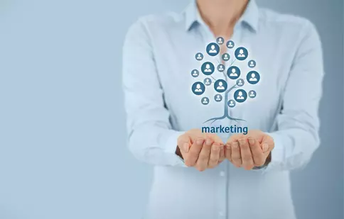Lansarea platformei Advertoria: Comanda advertoriale și articole SEO din câteva click-uri