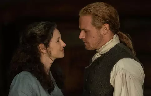 Doi actori îndrăgiți se întorc în „Outlander”, sezonul 8. „Trecuseră 3 ani de când jucasem ultima dată în serial”