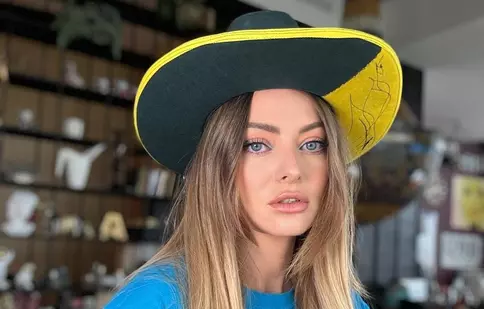 Delia, imagini fabuloase din vacanță. Ea și soțul ei explorează insula Procida din Italia