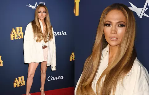 Jennifer Lopez a renunțat la inhibiții. Artista a furat toate privirile pe covorul roșu. Detaliul pe care l-au observat fanii