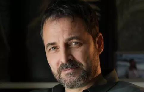Reacția lui Andrei Aradits după rezultatele primului tur al prezidențialelor: „Om trăi și-om vota..”