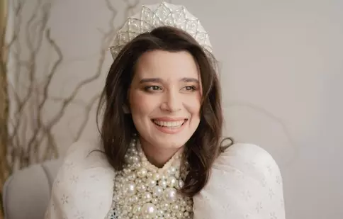 Kira Hagi, apariție spectaculoasă la un eveniment dedicat promovării noului său film. Ce rol are în „Enescu - Geniul și Prințesa”