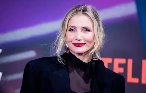 Cameron Diaz, senzațională pe covorul roșu. Cum a apărut la premiera filmului „Back in Action”