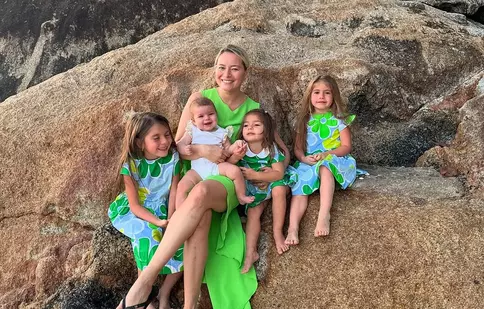 Laura Cosoi și-a început vacanță în Bali cu peripeții. „Se termină cu bine când ai simțul umorului”. Bagaje pierdute și fără cazare