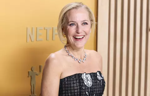Cum arată azi Gillian Anderson. Actrița din „Dosarele X” are 56 de ani și spune că „a încetat să-i mai pese” de vârsta ei și o numește „un avantaj”