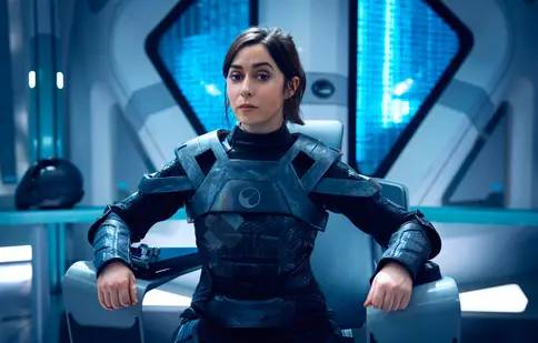 Serialele lunii aprilie 2025. Ce putem vedea pe Netflix, Disney+, Max, Prime Video și SkyShowtime