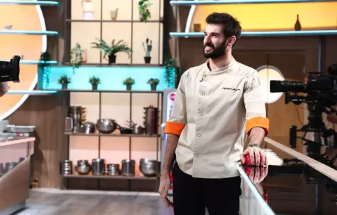 Trei noi concurenți intră în bucătăria Chefi la cuțite, 6 mai 2025. Decizia care stă în mâinile lui Richard Abou Zaki