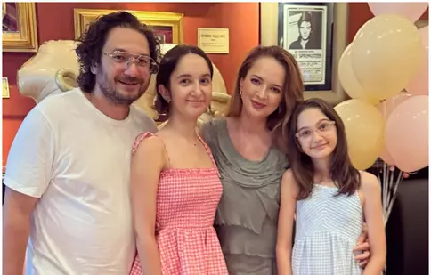 Florin Dumitrescu și lecțiile de parenting. De ce nu merge la ședințele cu părinții: „O las pe soția mea să participe singură”