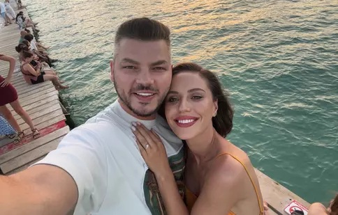 Unde își petrec Valentin Luca și Roxana luna de miere. Finalistul „Românii au talent” a ales o destinație romantică