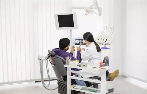 Evoluția tehnologiei în laboratoarele de tehnică dentară