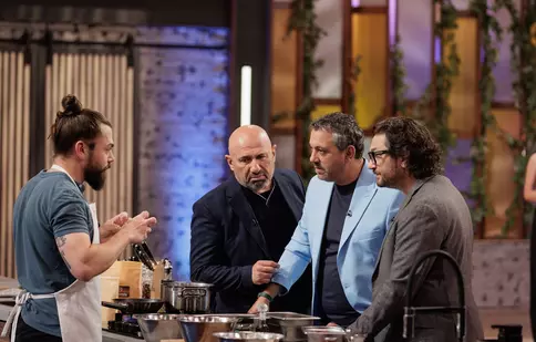 Chefii de la MasterChef, criticați dur de un coleg de breaslă: „Un show de stand-up prost regizat”