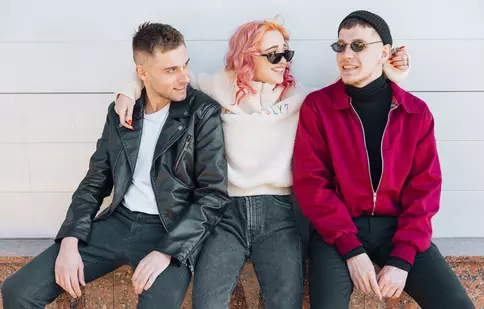 Mix & Match: cum să creezi lookuri fresh din haine simple