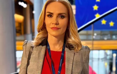 Gabriela Firea a devenit bunică. „Bine ai venit în familia noastră”. Imagini cu fetița