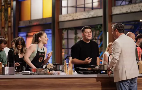 Șapte creatori de conținut, invitați speciali la MasterChef. Andu Guriță Mică și Venger, printre influenceri. „Am vrut să curăț cartofi și m-am tăiat. M-am făcut puțin de râs”