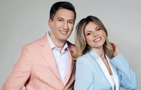 Cosmin Stan, amintiri de la prima emisie alături de Roxana Hulpe. „Tremura toată. Nu am cocoloșit-o prea tare”. EXCLUSIV