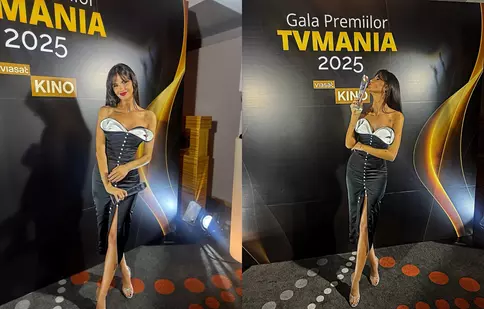 Ramona Olaru, apariție demnă de catwalk la Gala Premiilor TV Mania. Rochia vedetei a furat toate privirile