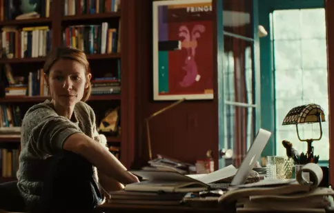 „Bestia din mine”, noul serial Netflix cu Claire Danes și Matthew Rhys: un thriller psihologic captivant. Dată de lansare