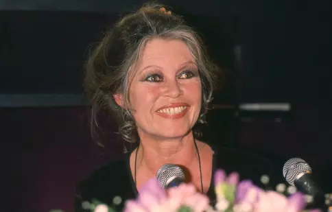 Brigitte Bardot: sex-simbolul care a iubit animalele mai mult decât oamenii