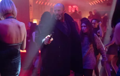 Jason Statham revine cu un nou film de acțiune dur: „Protectorul”, din 30 ianuarie în cinematografe